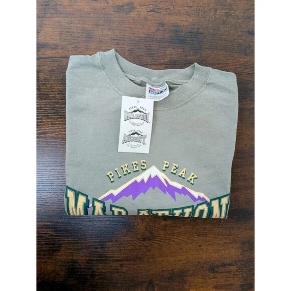 Vintage Pikes Peak Marathon Shirt Small Hanes Beefy Pikes Ascent NWT Y2K